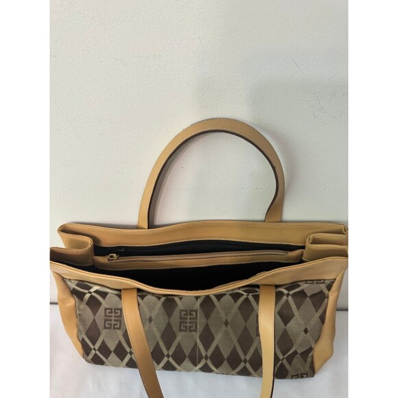 GIVENCHY LEATHER SACHEL/TOTE  MONOGRAM - Picture 9 of 9